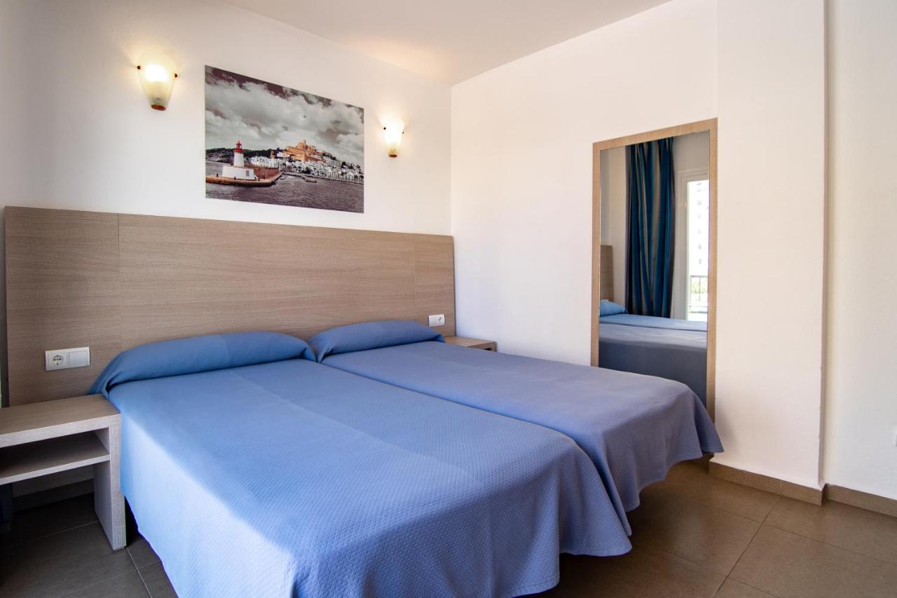 Apartamentos Vistamar II Playa d'en Bossa Exterior foto