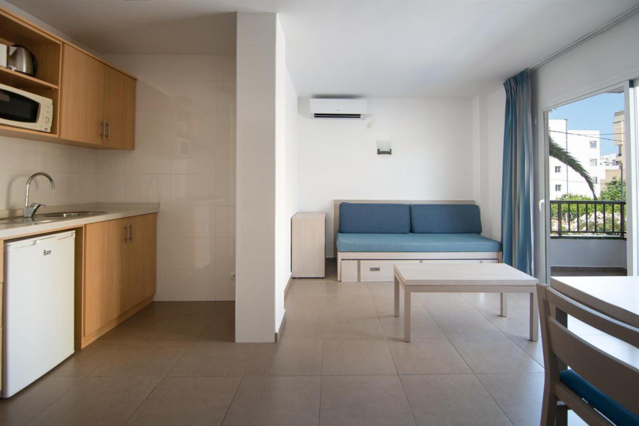 Apartamentos Vistamar II Playa d'en Bossa Exterior foto